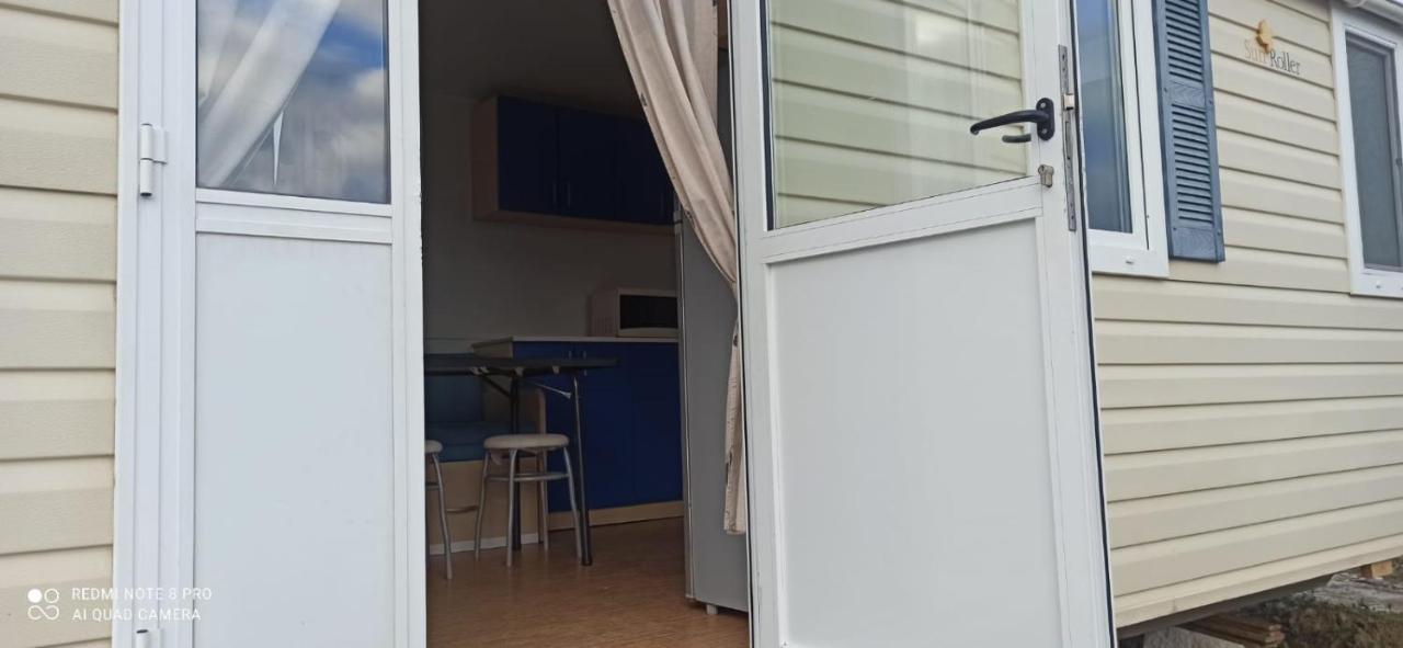 Casita Mh Acogedora Para 6 Con Jacuzzy Chiclana de la Frontera Esterno foto